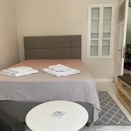 Orjin Bed & Breakfast Çeşme